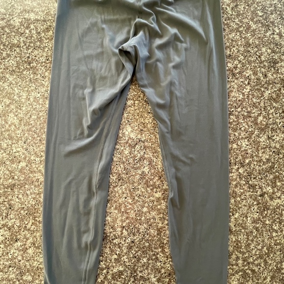 Lululemon Align Leggings  26” inseam  size 8  grey/blue color - Picture 3 of 10
